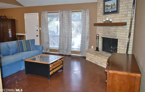 111 Eagle Dr, Daphne, AL 36526 photo 3