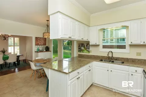 996 Hampton Gate, Mobile, AL 36609 photo 11