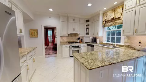 370 Tuthill Ln, Mobile, AL 36608 photo 5