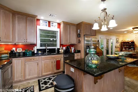 278 Jackson Blvd, Mobile, AL 36609 photo 9