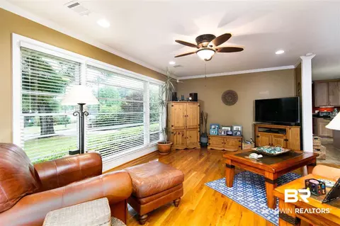278 Jackson Blvd, Mobile, AL 36609 photo 3