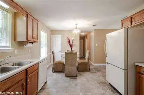 5481 Drexel Dr, Theodore, AL 36582 photo 7