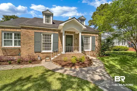 10 Audubon Pl, Mobile, AL 36606 photo 3