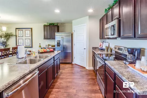 8201 Irwin Loop, Daphne, AL 36526 photo 4