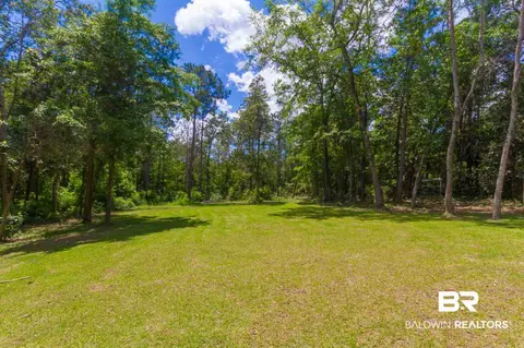 24740 Lazy Ln, Elberta, AL 36530 photo 8