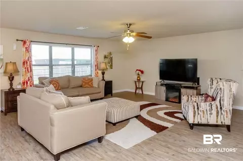 405 E Paget Dr, Mobile, AL 36608 photo 19