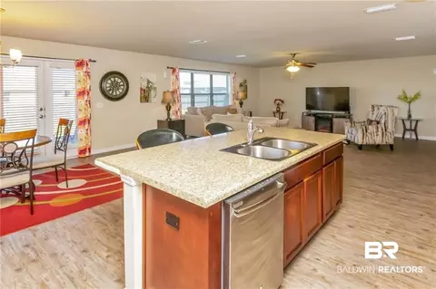 405 E Paget Dr, Mobile, AL 36608 photo 13
