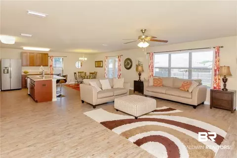 405 E Paget Dr, Mobile, AL 36608 photo 8
