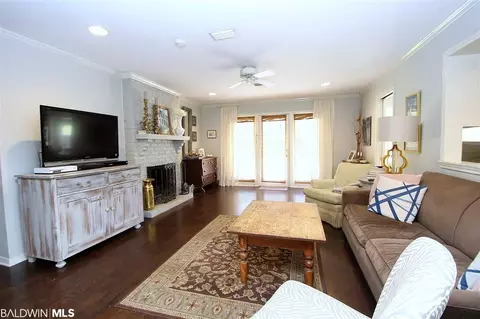 3811 S Ashley Dr, Mobile, AL 36608 photo 10