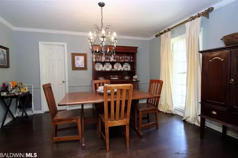 3811 S Ashley Dr, Mobile, AL 36608 photo 3