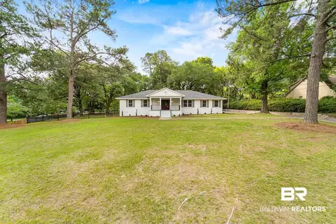 3901 Montclaire Way, Mobile, AL 36609 photo 1