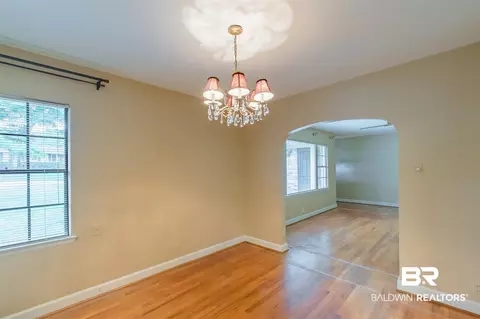 279 Jackson Blvd, Mobile, AL 36609 photo 10