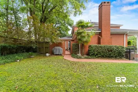 207 E Lakewood Dr, Mobile, AL 36608 photo 24