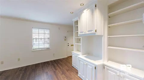 106 Du Rhu Dr # E, Mobile, AL 36608 photo 5