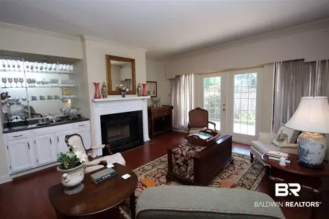 3907 Berwyn Dr, Mobile, AL 36608 photo 3