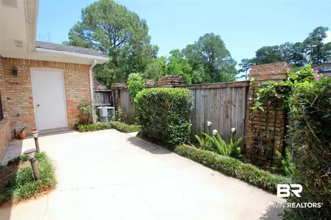 3907 Berwyn Dr, Mobile, AL 36608 photo 16