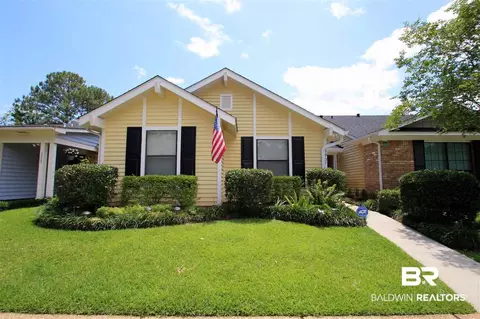 3907 Berwyn Dr, Mobile, AL 36608 photo 1