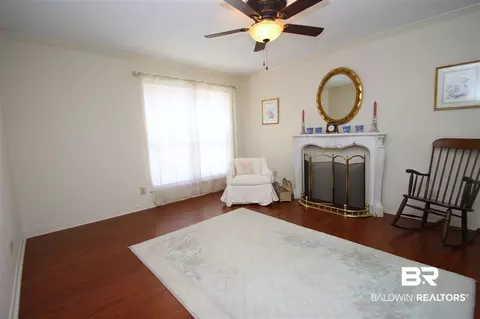 3907 Berwyn Dr, Mobile, AL 36608 photo 9