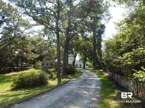 1950 River Forest Dr, Mobile, AL 36605 photo 2