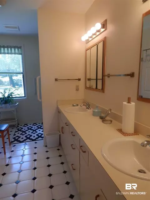 1950 River Forest Dr, Mobile, AL 36605 photo 28