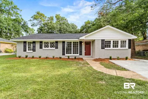 6462 N Waverly Dr, Mobile, AL 36608 photo 1