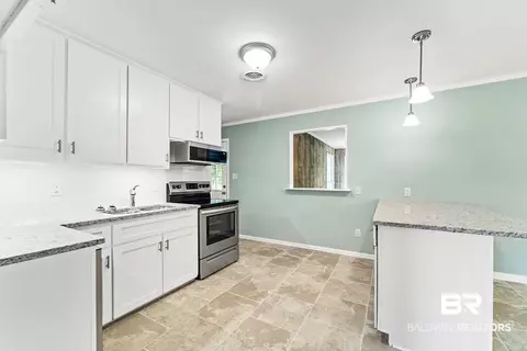 6462 N Waverly Dr, Mobile, AL 36608 photo 8
