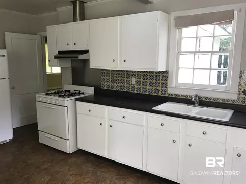 129 W Border Dr, Mobile, AL 36608 photo 3