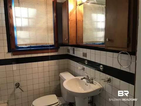 129 W Border Dr, Mobile, AL 36608 photo 9
