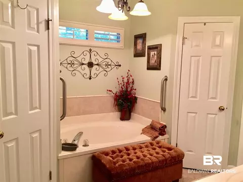 7870 Fordham Rd, Mobile, AL 36619 photo 12