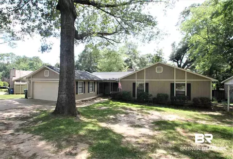 137 Michael Loop, Daphne, AL 36526 photo 1