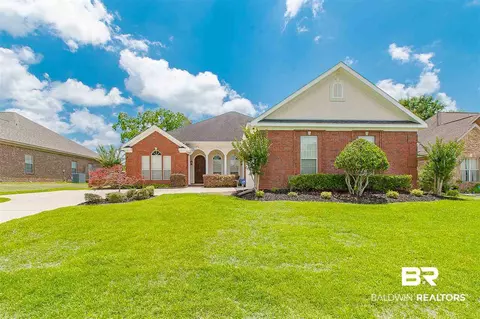 3235 Mcrae Dr, Mobile, AL 36695 photo 1