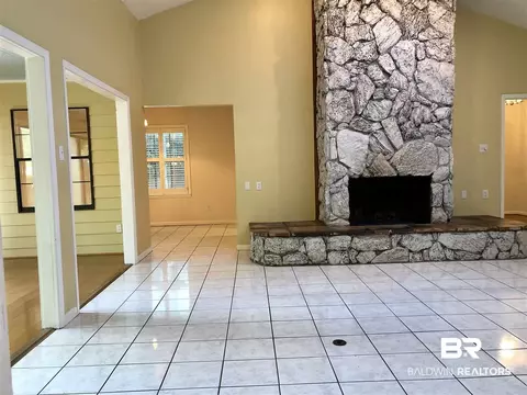 162 Windsor Dr, Daphne, AL 36526 photo 5