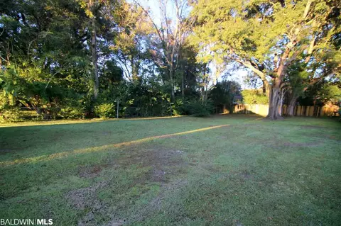 522 Donald St, Mobile, AL 36617 photo 4