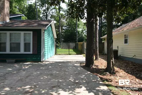 103 Hanover Dr, Daphne, AL 36526 photo 3