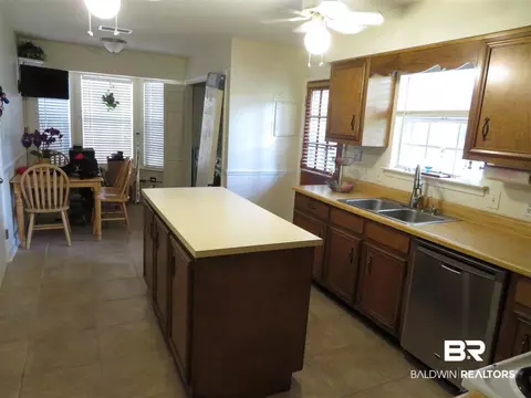103 Hanover Dr, Daphne, AL 36526 photo 9