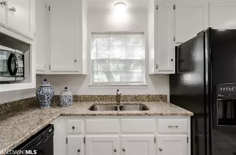 268 Thrift St, Mobile, AL 36609 photo 13