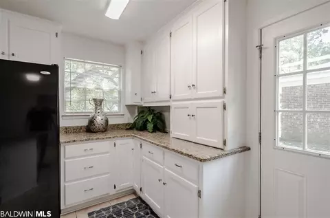 268 Thrift St, Mobile, AL 36609 photo 14