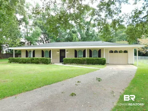 6048 Idlemoore Dr, Theodore, AL 36582 photo 1
