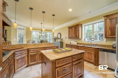 6434 Clear Pointe Ct, Mobile, AL 36618 photo 13