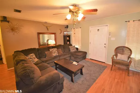 605 Mandrell St, Mobile, AL 36606 photo 13