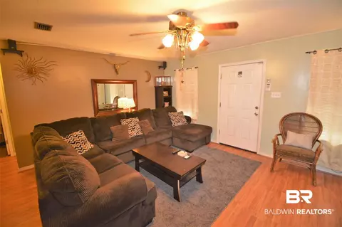 605 Mandrell St, Mobile, AL 36606 photo 13