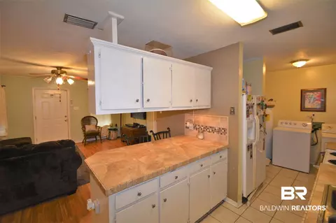 605 Mandrell St, Mobile, AL 36606 photo 11