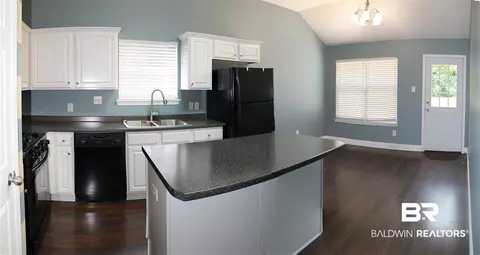2255 E Spring Grove Dr, Mobile, AL 36695 photo 5