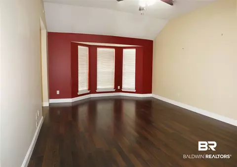 2255 E Spring Grove Dr, Mobile, AL 36695 photo 2