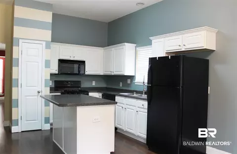 2255 E Spring Grove Dr, Mobile, AL 36695 photo 3