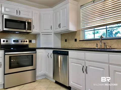 365 Gaines Ave, Mobile, AL 36609 photo 12