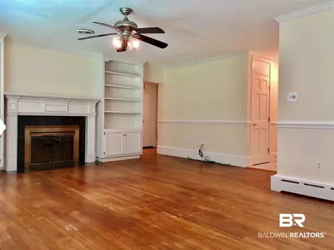 365 Gaines Ave, Mobile, AL 36609 photo 5
