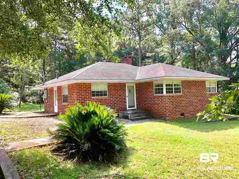 365 Gaines Ave, Mobile, AL 36609 photo 2