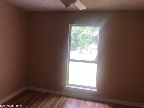 47 N Cypress St, Walnut Hill, FL 32568 photo 2