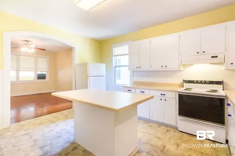 13313 Main St, Elberta, AL 36530 photo 8